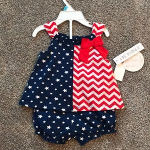 American flag baby girl two piece set NWT
